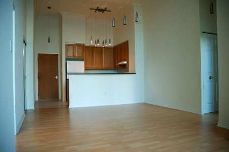 Preview image for 7 Lorraine Dr #102, Toronto