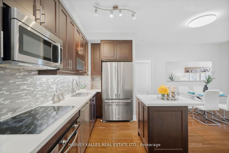 Preview image for 35 Balmuto St #2104, Toronto