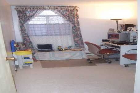 Preview image for 150 Leeward Glenway #204, Toronto