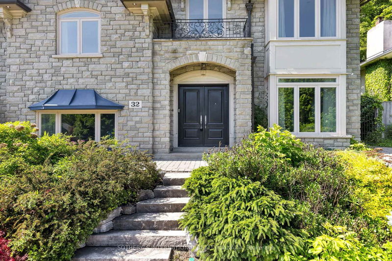 Preview image for 32 Brookfield Rd, Toronto