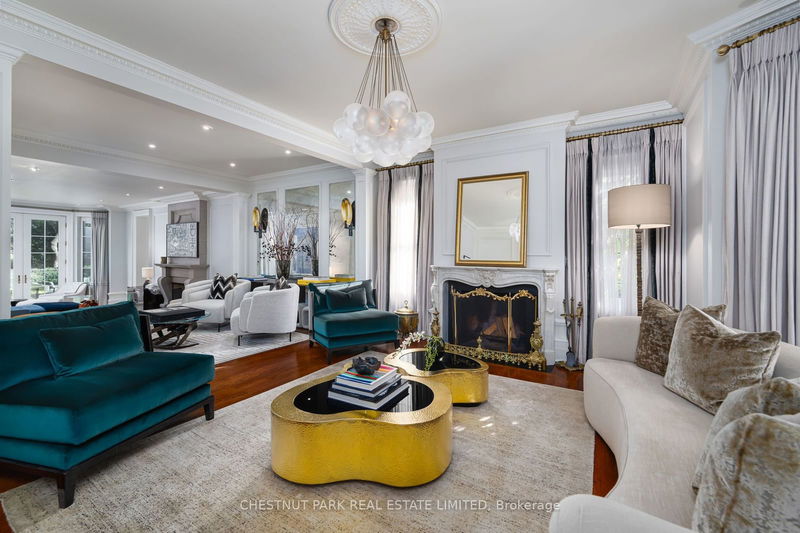 Preview image for 82 Chestnut Park Rd, Toronto