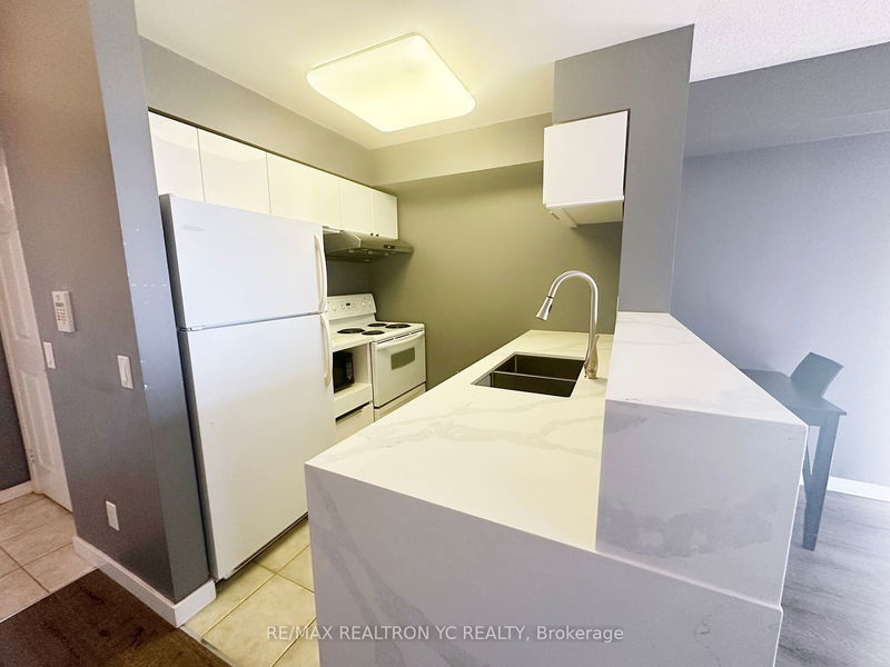 Preview image for 155 Beecroft Rd #2203, Toronto