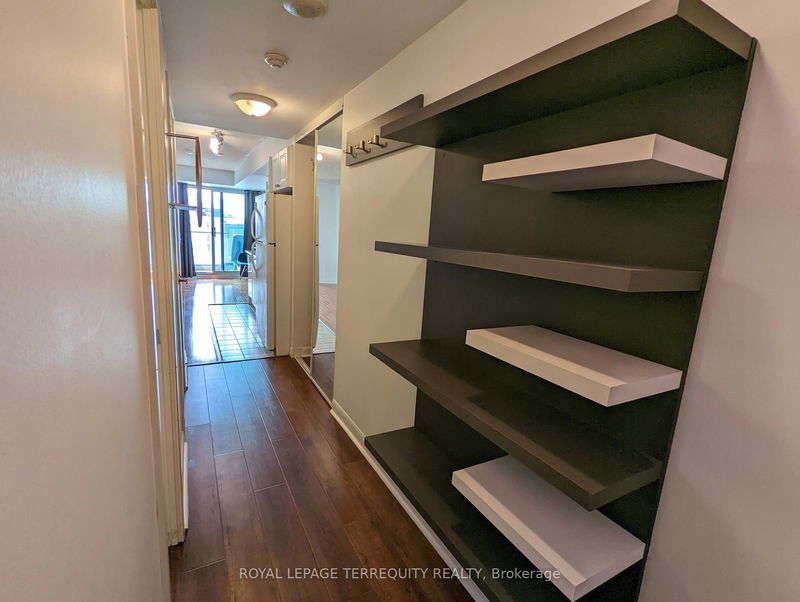 Preview image for 600 Fleet St #1007, Toronto