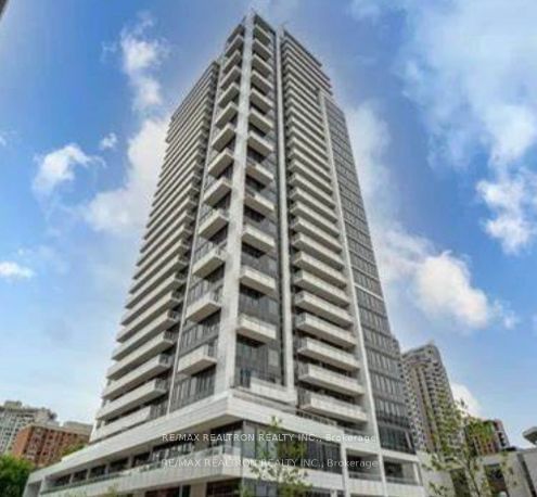 Preview image for 75 Canterbury Pl #815, Toronto