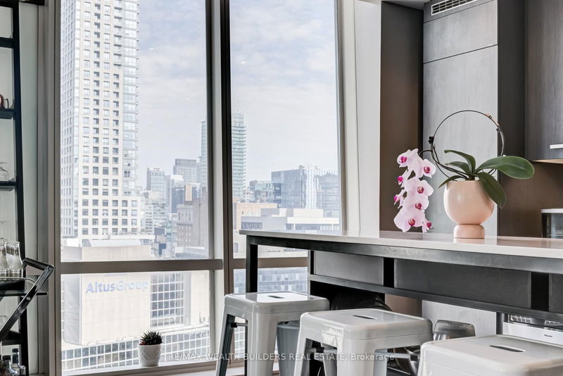 Preview image for 8 The Esplanade N/A #2105, Toronto