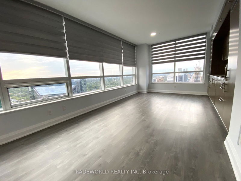 Preview image for 2 Anndale Dr #3202, Toronto