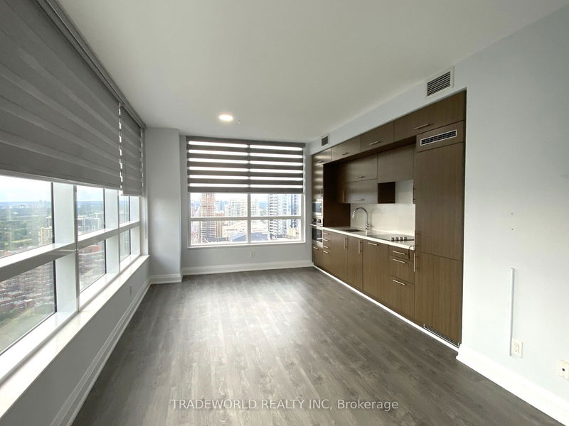 Preview image for 2 Anndale Dr #3202, Toronto