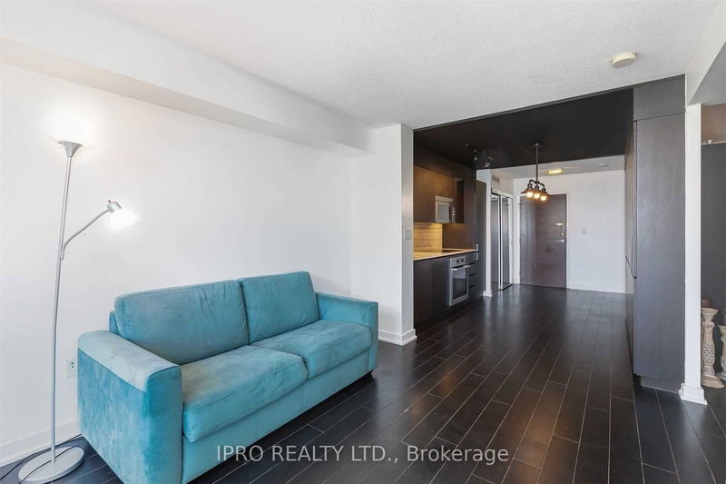 Preview image for 10 Capreol Crt #343, Toronto