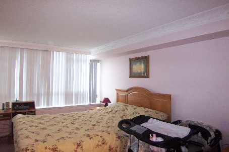 Preview image for 10 Torresdale Ave #2202, Toronto