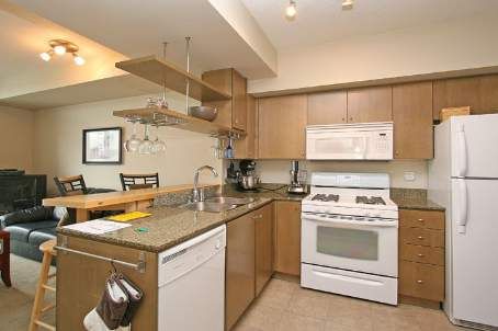 Preview image for 35 Mariner Terr #805, Toronto