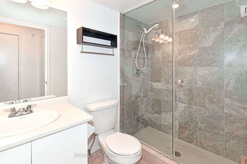 Preview image for 35 Saranac Blvd #427, Toronto