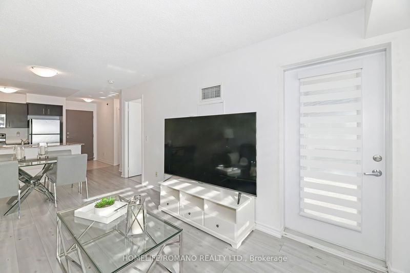 Preview image for 35 Saranac Blvd #427, Toronto