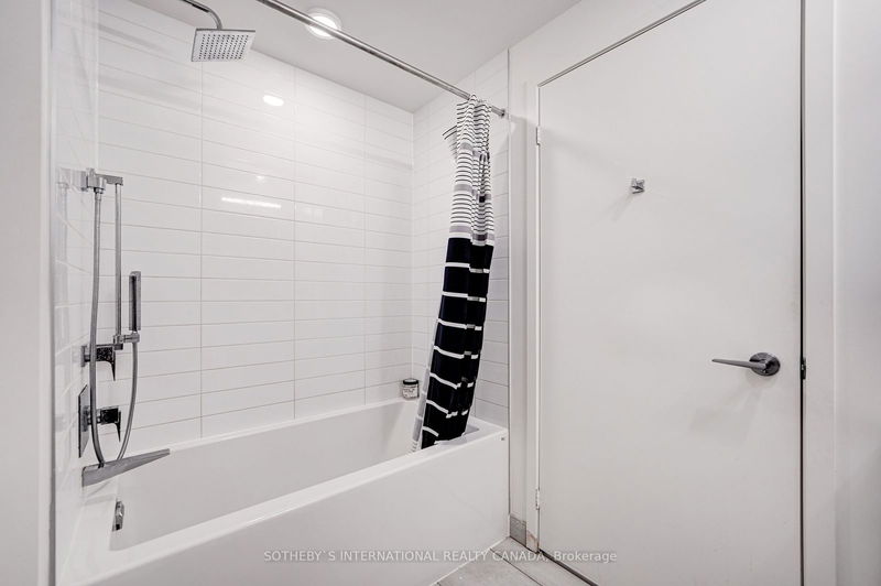 Preview image for 25 Richmond St E #402, Toronto