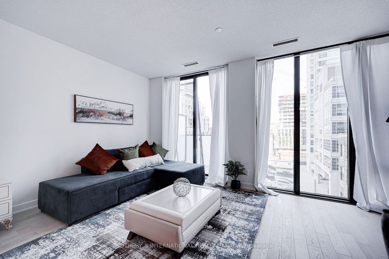 Preview image for 25 Richmond St E #402, Toronto