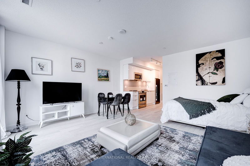 Preview image for 25 Richmond St E #402, Toronto