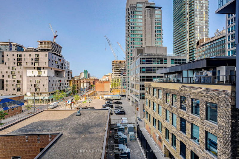 Preview image for 25 Richmond St E #402, Toronto