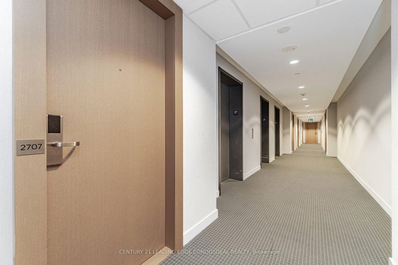 Preview image for 7 Grenville St #2707, Toronto