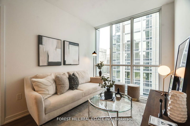 Preview image for 1 Yorkville Ave #802, Toronto