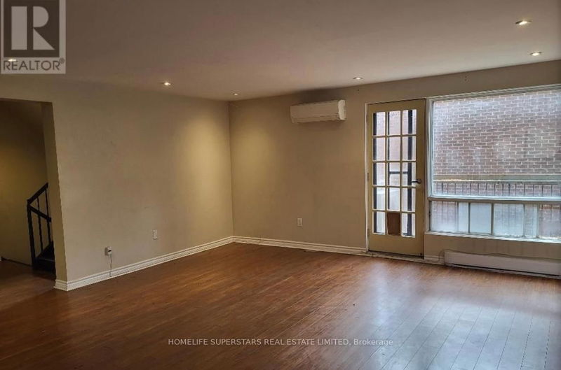 Preview image for 829 Richmond St W #202, Toronto