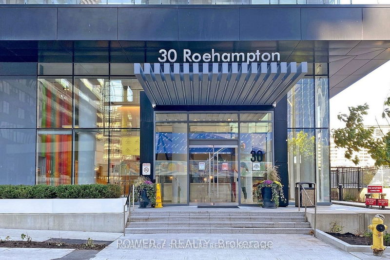 Preview image for 30 Roehampton Ave #1805, Toronto