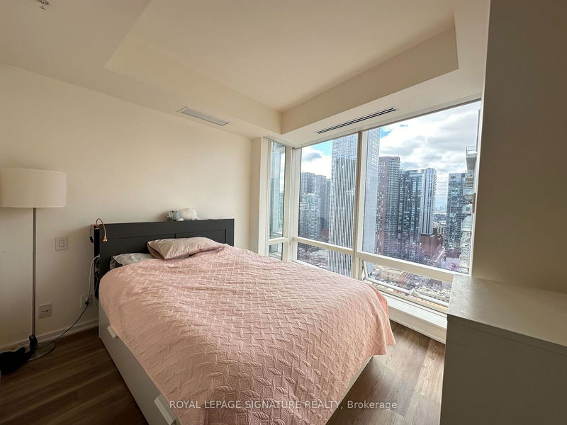 Preview image for 180 University Ave #3104, Toronto