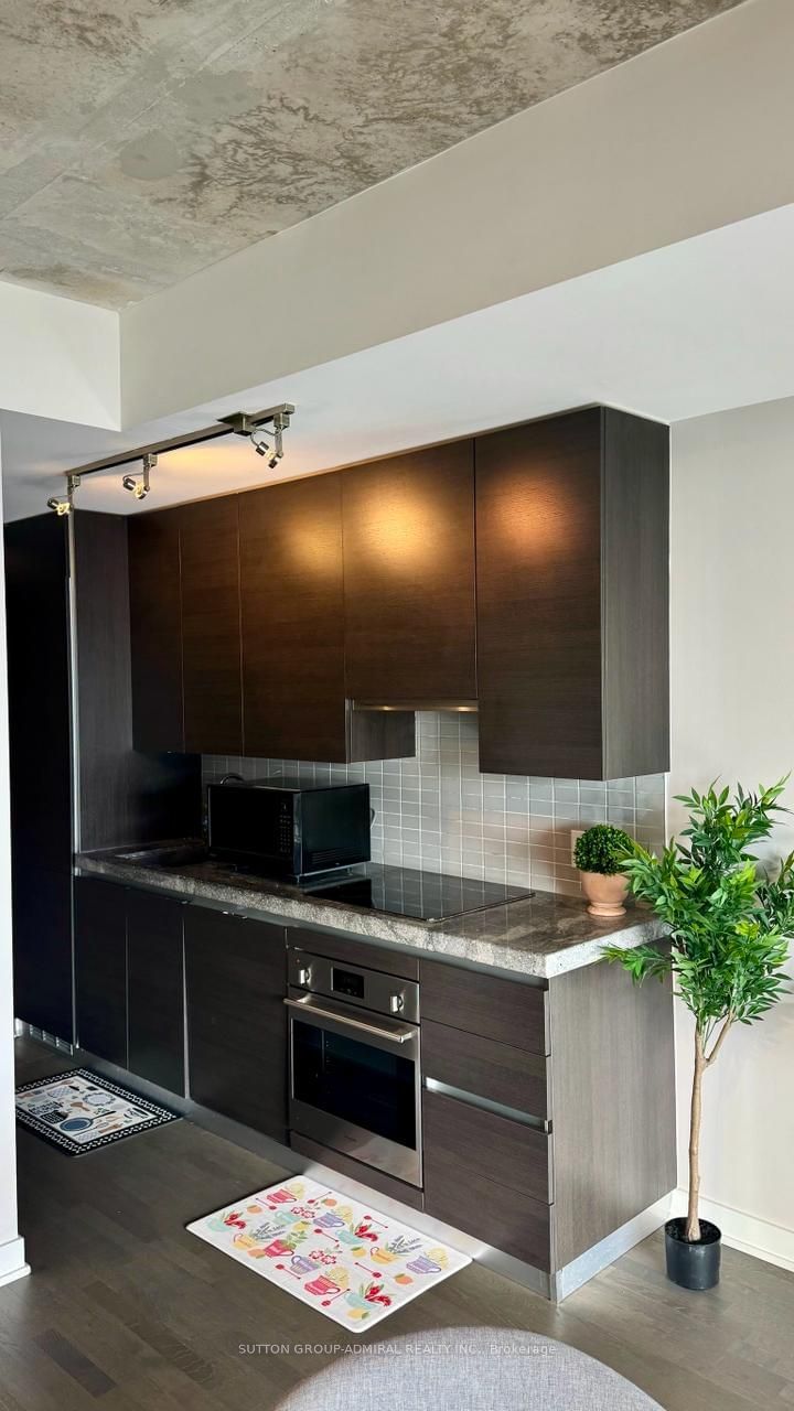 Preview image for 629 King St W #1307, Toronto