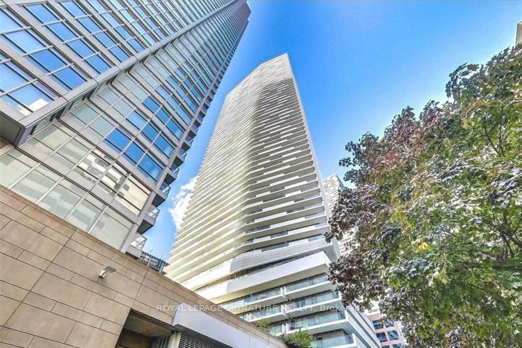 Preview image for 2221 Yonge St #2003, Toronto