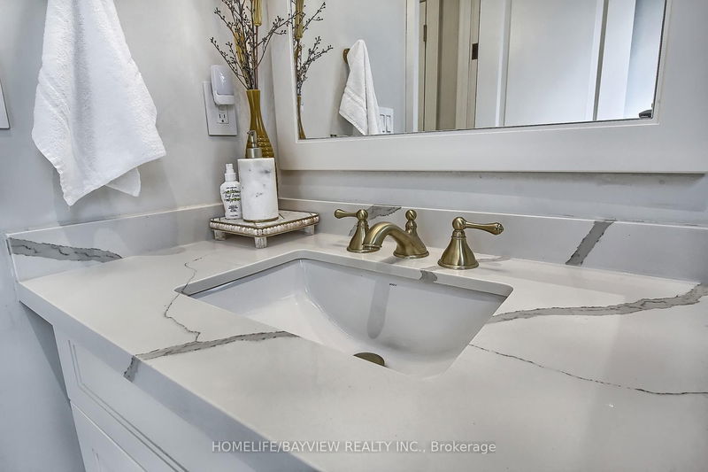 Preview image for 41 Transwell Ave, Toronto