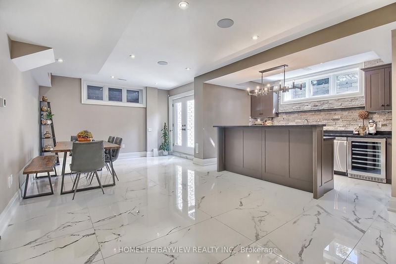 Preview image for 41 Transwell Ave, Toronto