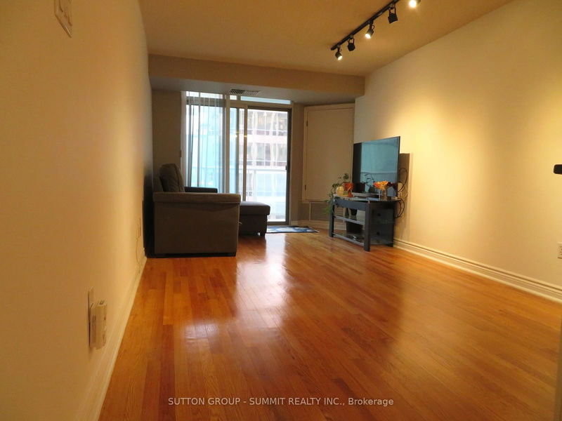 Preview image for 105 Victoria St #1202, Toronto