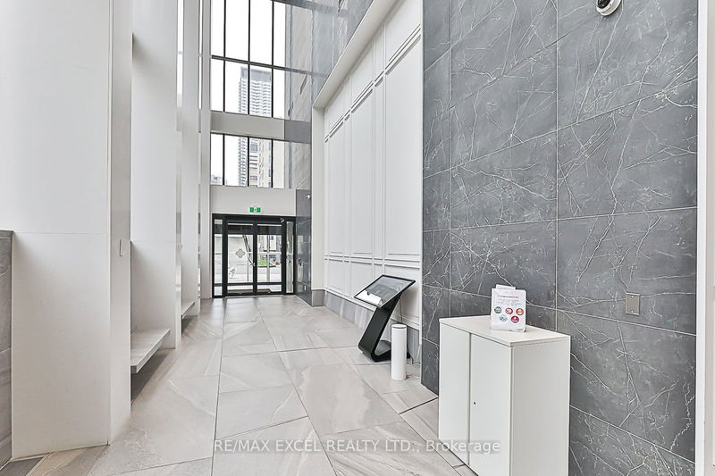 Preview image for 3 Gloucester St #3912, Toronto