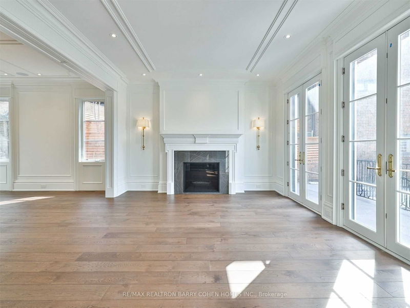 Preview image for 31 Russell Hill Rd, Toronto