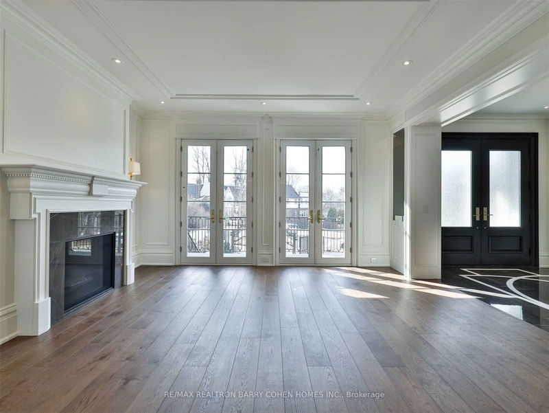 Preview image for 31 Russell Hill Rd, Toronto