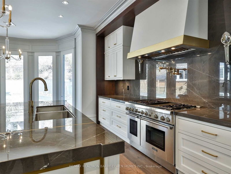 Preview image for 31 Russell Hill Rd, Toronto