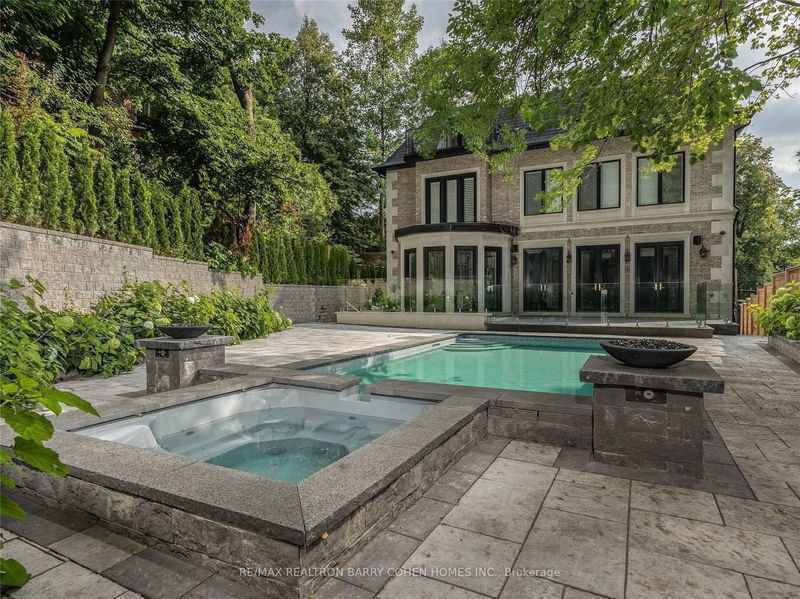 Preview image for 31 Russell Hill Rd, Toronto