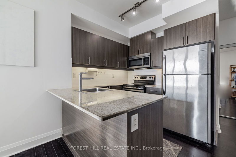 Preview image for 17 Kenaston Gdns #705, Toronto