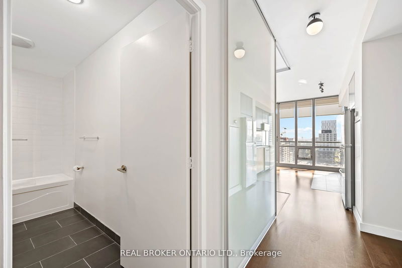 Preview image for 33 Mill St #1403, Toronto