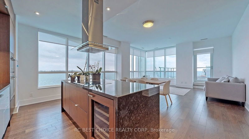 Preview image for 55 Merchants' Wharf St #723, Toronto