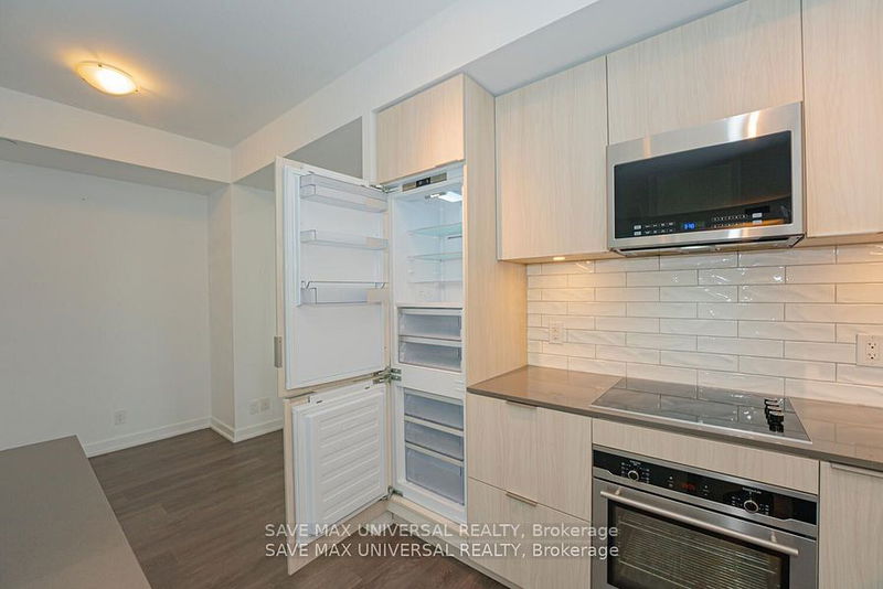 Preview image for 609 Avenue Rd #809, Toronto