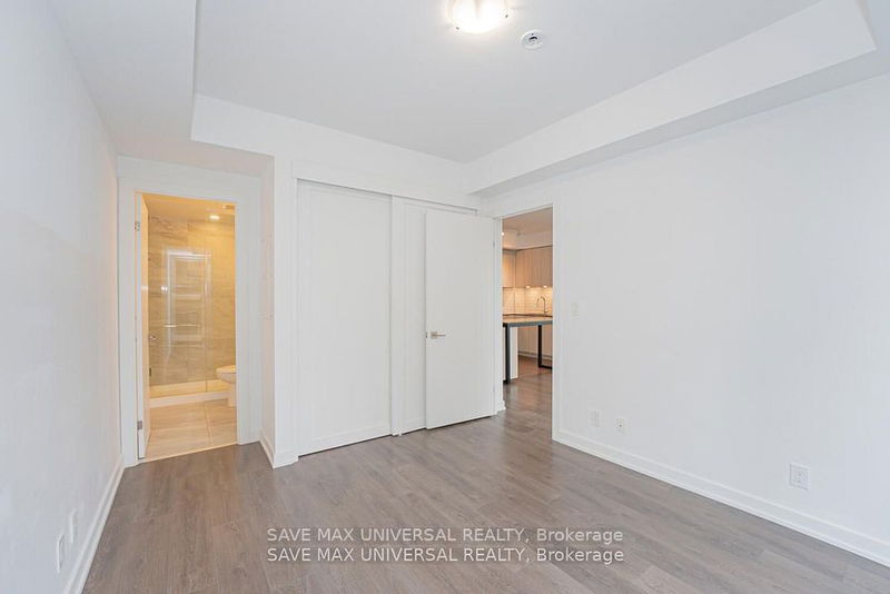 Preview image for 609 Avenue Rd #809, Toronto