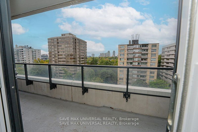 Preview image for 609 Avenue Rd #809, Toronto