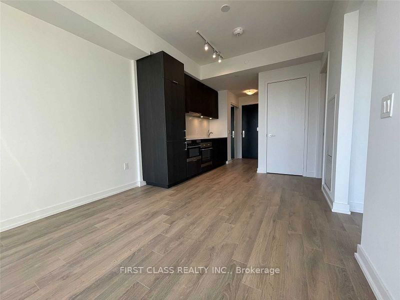 Preview image for 158 Front St E #1409, Toronto