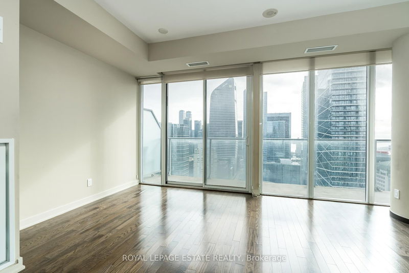 Preview image for 126 Simcoe St #3103, Toronto