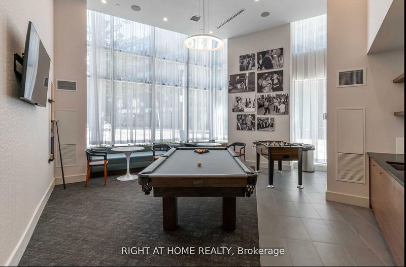 Preview image for 38 Iannuzzi St #111, Toronto