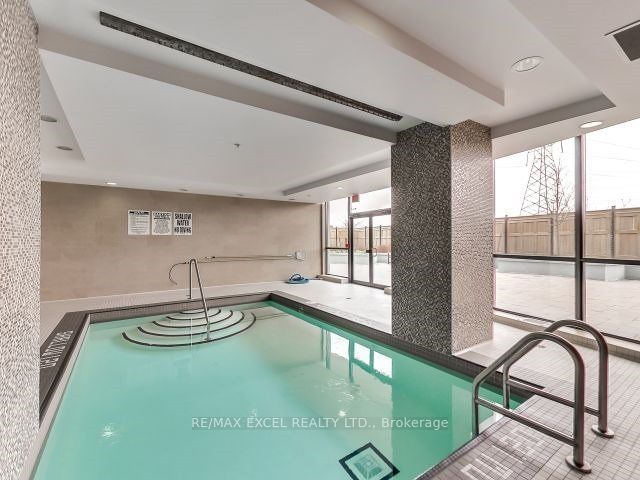 Preview image for 5740 Yonge St #803, Toronto