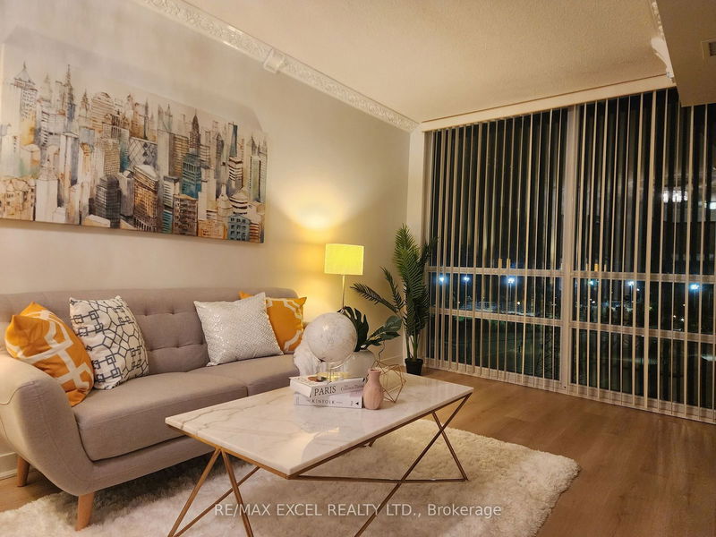 Preview image for 5740 Yonge St #803, Toronto