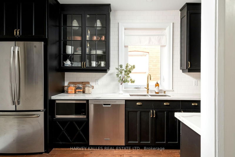 Preview image for 39 Standish Ave, Toronto