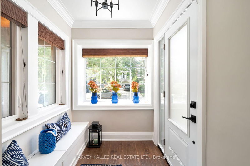 Preview image for 39 Standish Ave, Toronto