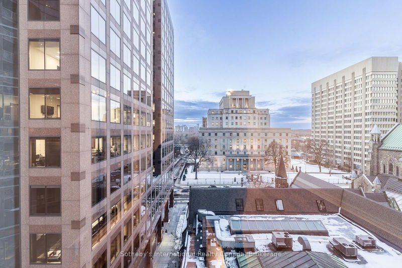 Preview image for 100 Hayden St #901, Toronto