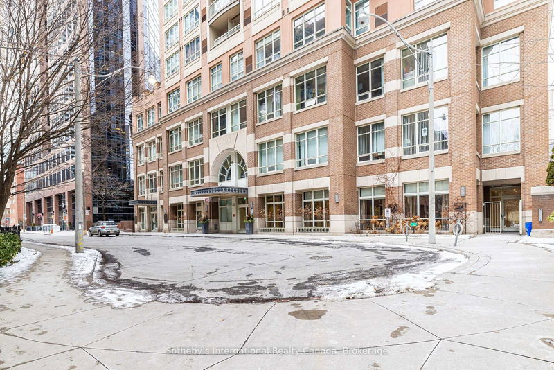 Preview image for 100 Hayden St #901, Toronto